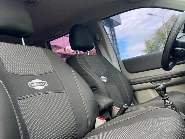 Чорний Ніссан ІксТрейл, об'ємом двигуна 2.2 л та пробігом 210 тис. км за 7500 $, фото 16 на Automoto.ua