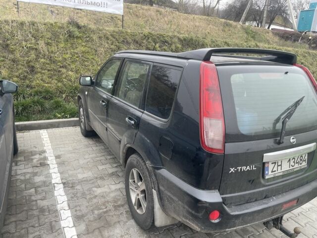 Черный Ниссан ИксТрейл, объемом двигателя 2.2 л и пробегом 3 тыс. км за 2200 $, фото 2 на Automoto.ua