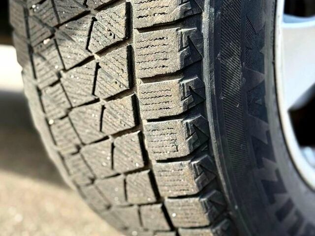 Черный Ниссан ИксТрейл, объемом двигателя 2.2 л и пробегом 360 тыс. км за 7300 $, фото 11 на Automoto.ua