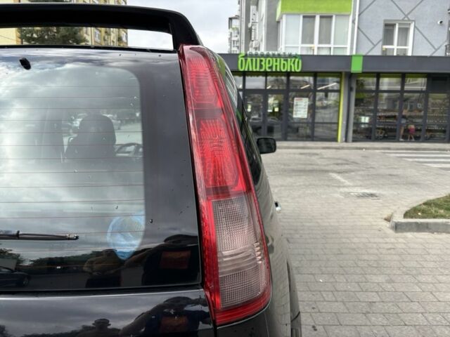 Черный Ниссан ИксТрейл, объемом двигателя 2.2 л и пробегом 206 тыс. км за 4200 $, фото 5 на Automoto.ua