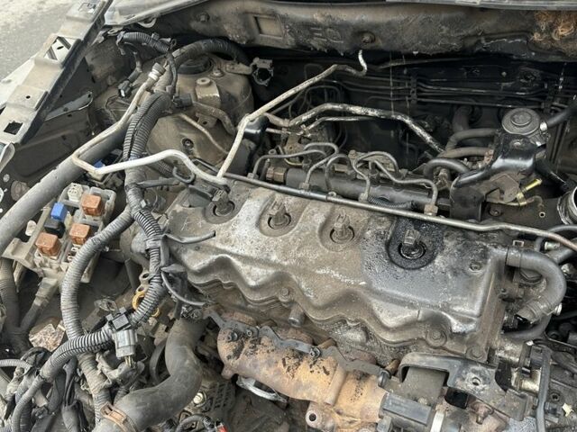 Черный Ниссан ИксТрейл, объемом двигателя 2.2 л и пробегом 250 тыс. км за 1500 $, фото 1 на Automoto.ua