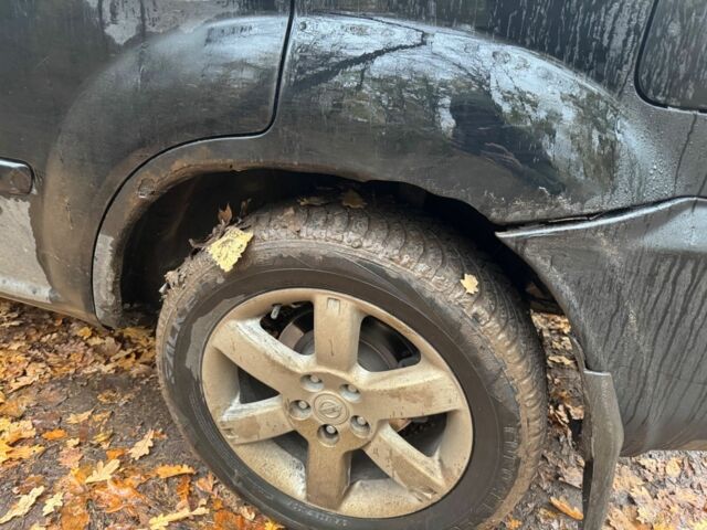 Черный Ниссан ИксТрейл, объемом двигателя 2.2 л и пробегом 306 тыс. км за 2379 $, фото 3 на Automoto.ua