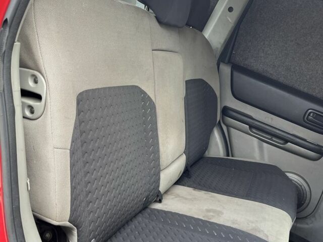 Черный Ниссан ИксТрейл, объемом двигателя 0 л и пробегом 200 тыс. км за 2850 $, фото 13 на Automoto.ua