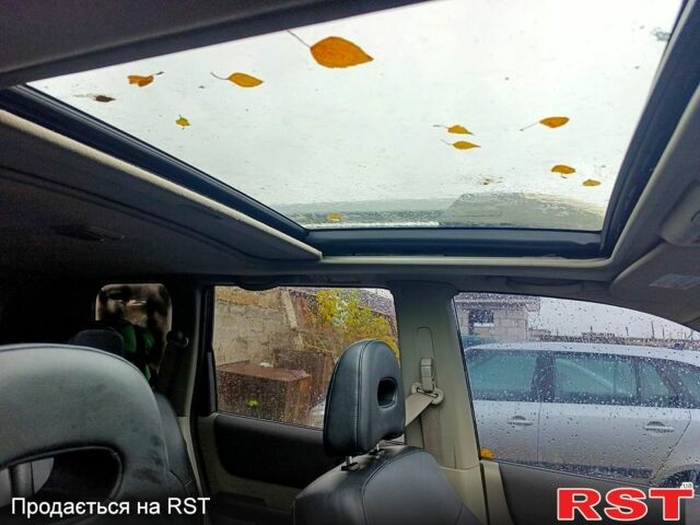 Черный Ниссан ИксТрейл, объемом двигателя 2.2 л и пробегом 180 тыс. км за 4500 $, фото 9 на Automoto.ua