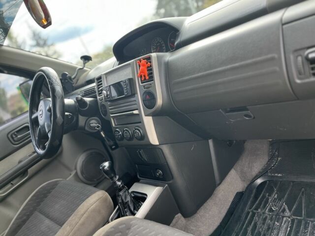 Черный Ниссан ИксТрейл, объемом двигателя 0 л и пробегом 200 тыс. км за 2850 $, фото 8 на Automoto.ua