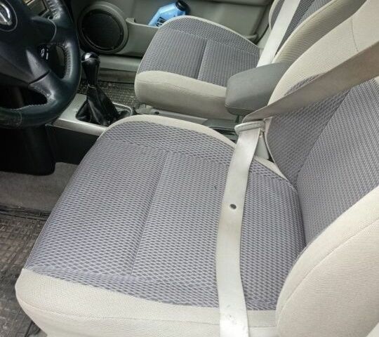 Черный Ниссан ИксТрейл, объемом двигателя 0 л и пробегом 196 тыс. км за 4100 $, фото 4 на Automoto.ua