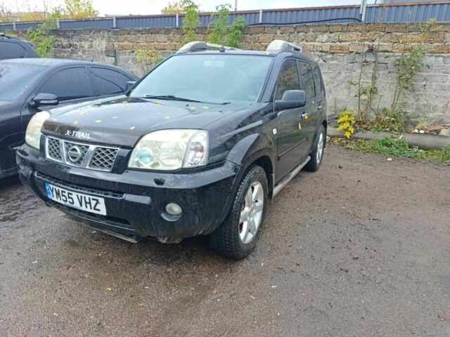 Черный Ниссан ИксТрейл, объемом двигателя 2 л и пробегом 180 тыс. км за 4500 $, фото 1 на Automoto.ua