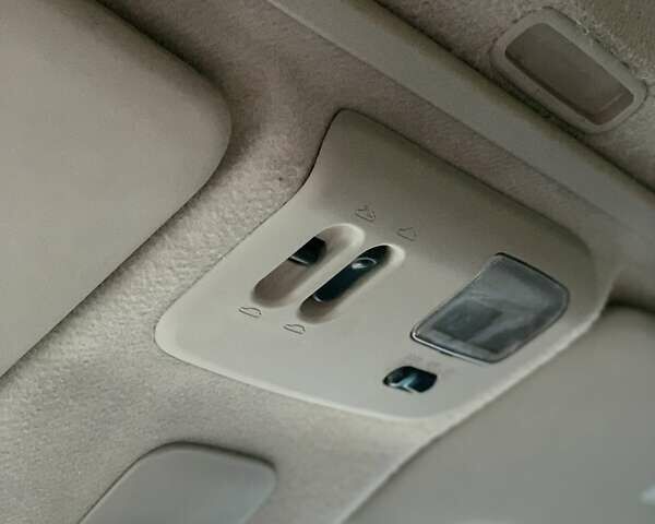 Черный Ниссан ИксТрейл, объемом двигателя 2.2 л и пробегом 227 тыс. км за 8300 $, фото 50 на Automoto.ua