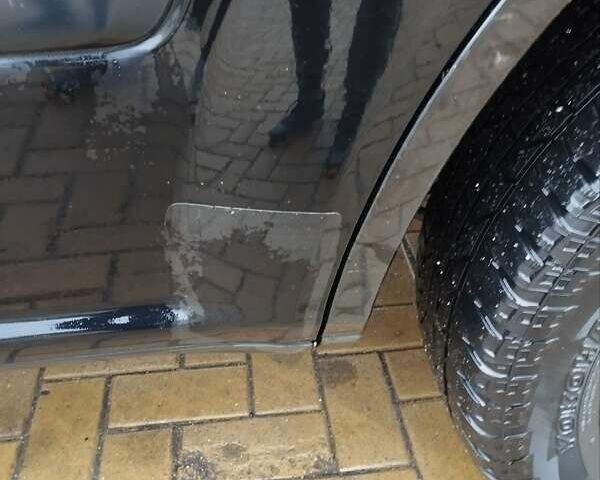 Черный Ниссан ИксТрейл, объемом двигателя 2.2 л и пробегом 373 тыс. км за 5800 $, фото 1 на Automoto.ua