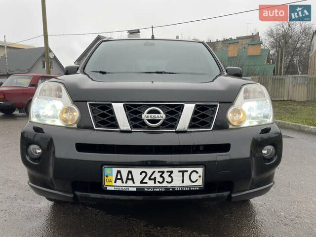 Черный Ниссан ИксТрейл, объемом двигателя 2 л и пробегом 210 тыс. км за 8750 $, фото 17 на Automoto.ua