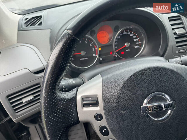 Черный Ниссан ИксТрейл, объемом двигателя 2 л и пробегом 210 тыс. км за 8750 $, фото 50 на Automoto.ua