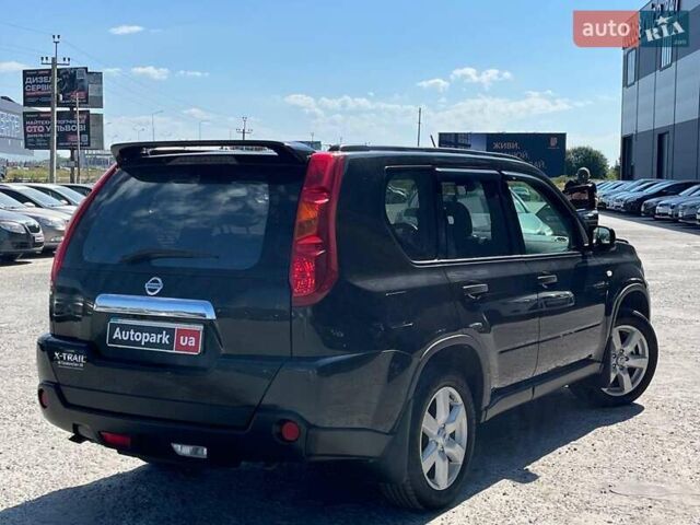 Черный Ниссан ИксТрейл, объемом двигателя 2 л и пробегом 279 тыс. км за 9240 $, фото 7 на Automoto.ua