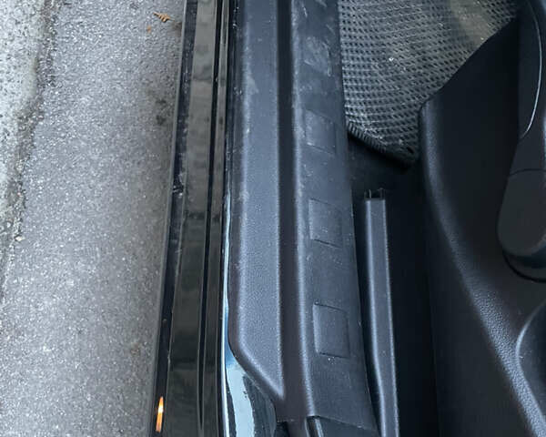 Черный Ниссан ИксТрейл, объемом двигателя 2.5 л и пробегом 236 тыс. км за 8600 $, фото 20 на Automoto.ua