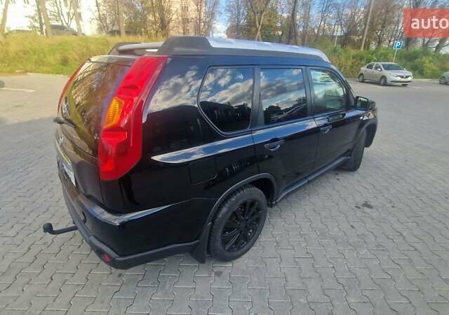 Чорний Ніссан ІксТрейл, об'ємом двигуна 2 л та пробігом 333 тис. км за 7450 $, фото 14 на Automoto.ua