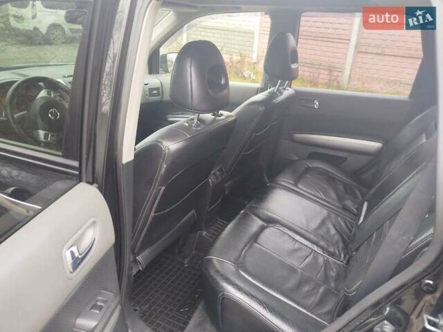 Черный Ниссан ИксТрейл, объемом двигателя 2.5 л и пробегом 197 тыс. км за 8500 $, фото 14 на Automoto.ua