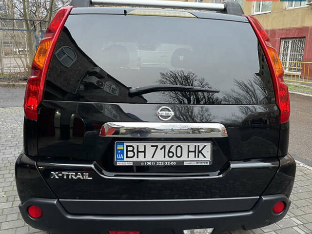 Черный Ниссан ИксТрейл, объемом двигателя 2 л и пробегом 193 тыс. км за 8700 $, фото 7 на Automoto.ua