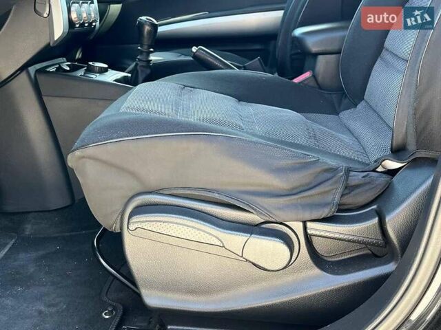 Черный Ниссан ИксТрейл, объемом двигателя 2 л и пробегом 279 тыс. км за 9240 $, фото 32 на Automoto.ua