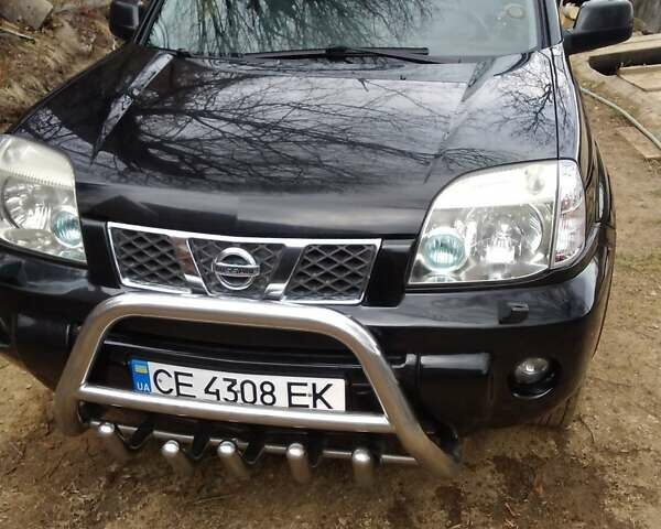 Чорний Ніссан ІксТрейл, об'ємом двигуна 2.2 л та пробігом 300 тис. км за 8281 $, фото 7 на Automoto.ua