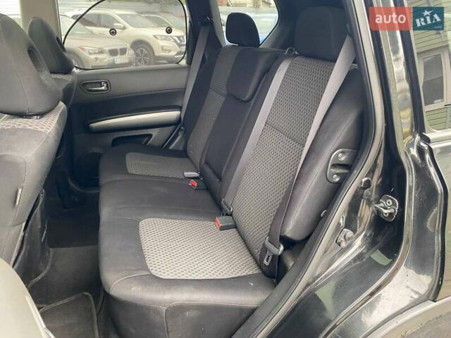 Черный Ниссан ИксТрейл, объемом двигателя 2 л и пробегом 295 тыс. км за 8090 $, фото 9 на Automoto.ua