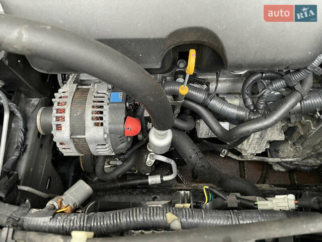 Черный Ниссан ИксТрейл, объемом двигателя 2 л и пробегом 193 тыс. км за 8700 $, фото 22 на Automoto.ua