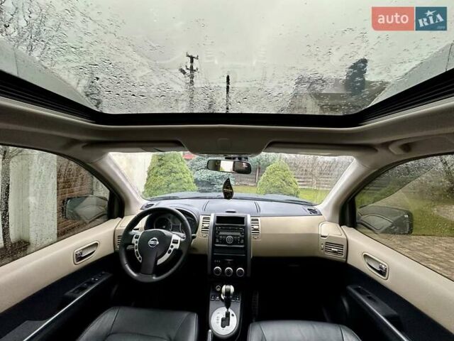Черный Ниссан ИксТрейл, объемом двигателя 2 л и пробегом 264 тыс. км за 11250 $, фото 48 на Automoto.ua