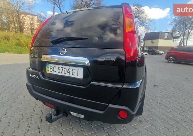 Чорний Ніссан ІксТрейл, об'ємом двигуна 2 л та пробігом 333 тис. км за 7450 $, фото 13 на Automoto.ua