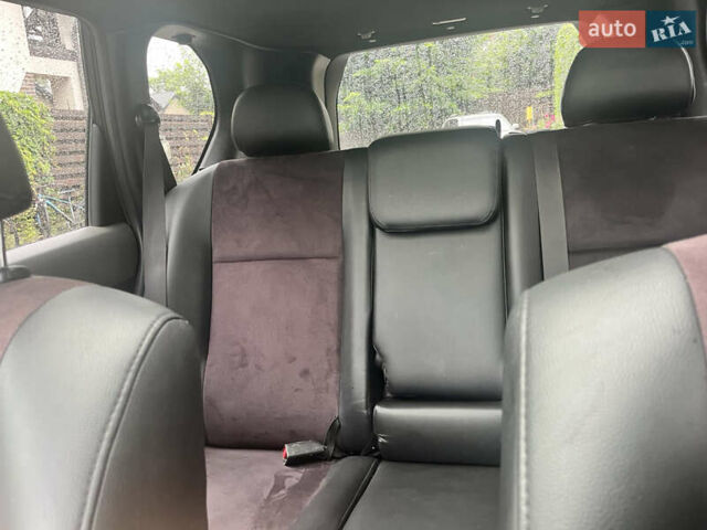 Черный Ниссан ИксТрейл, объемом двигателя 2 л и пробегом 175 тыс. км за 11500 $, фото 9 на Automoto.ua