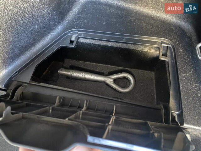 Черный Ниссан ИксТрейл, объемом двигателя 2 л и пробегом 214 тыс. км за 11500 $, фото 18 на Automoto.ua