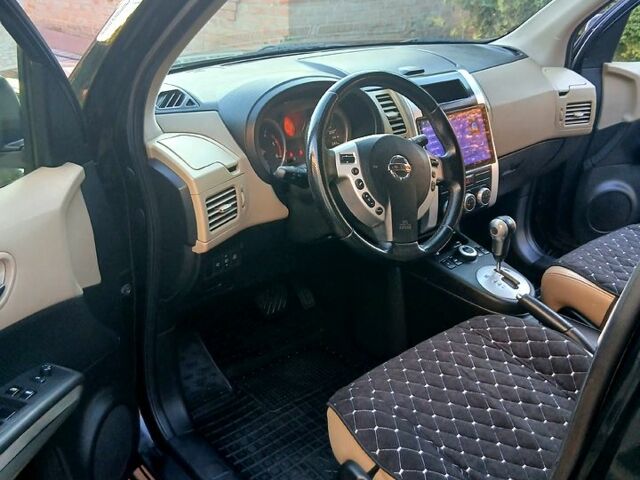 Чорний Ніссан ІксТрейл, об'ємом двигуна 2 л та пробігом 330 тис. км за 9300 $, фото 3 на Automoto.ua