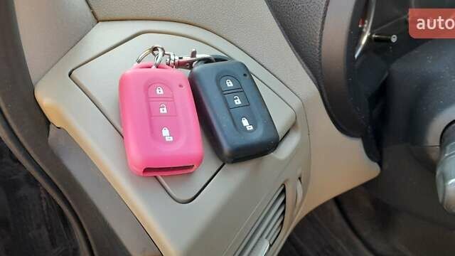 Черный Ниссан ИксТрейл, объемом двигателя 2 л и пробегом 259 тыс. км за 9999 $, фото 21 на Automoto.ua