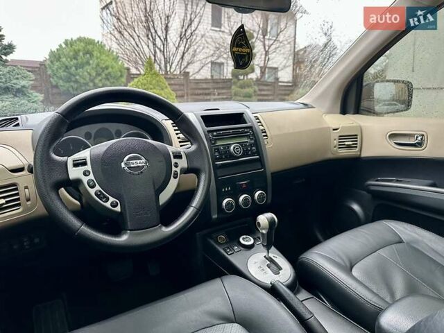 Черный Ниссан ИксТрейл, объемом двигателя 2 л и пробегом 264 тыс. км за 11250 $, фото 47 на Automoto.ua