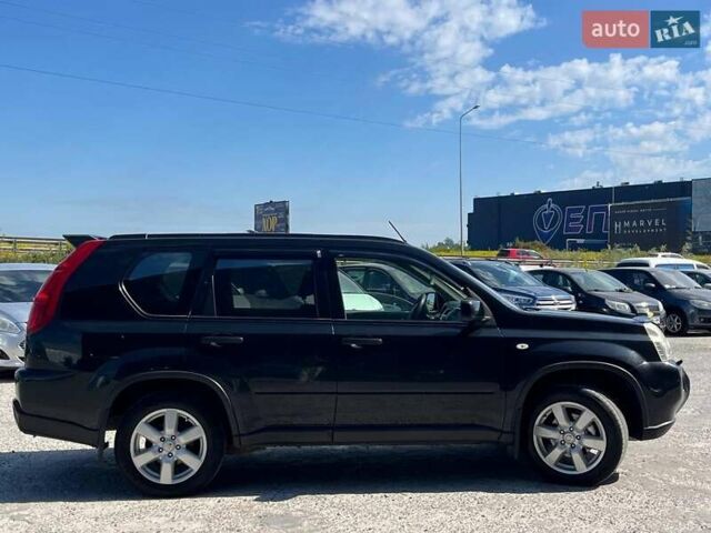 Черный Ниссан ИксТрейл, объемом двигателя 2 л и пробегом 279 тыс. км за 9240 $, фото 5 на Automoto.ua