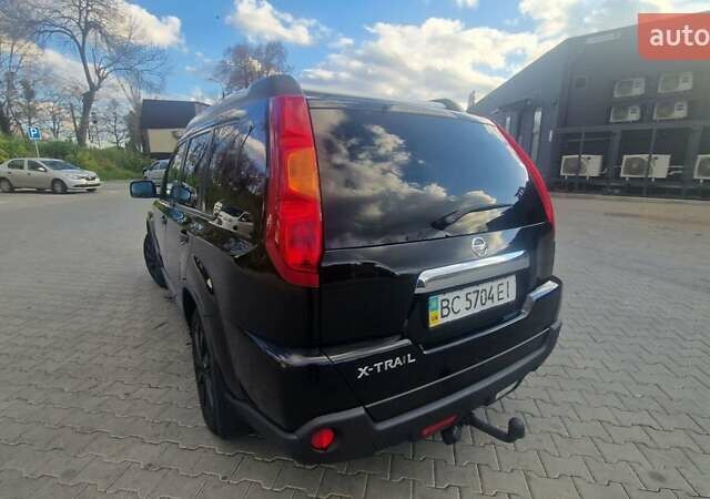 Чорний Ніссан ІксТрейл, об'ємом двигуна 2 л та пробігом 333 тис. км за 7450 $, фото 16 на Automoto.ua