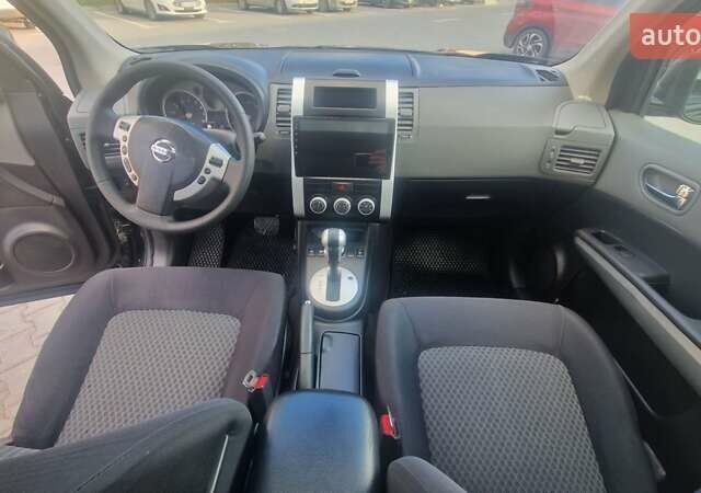 Чорний Ніссан ІксТрейл, об'ємом двигуна 2 л та пробігом 333 тис. км за 7450 $, фото 32 на Automoto.ua