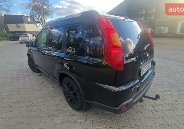 Чорний Ніссан ІксТрейл, об'ємом двигуна 2 л та пробігом 333 тис. км за 7450 $, фото 18 на Automoto.ua