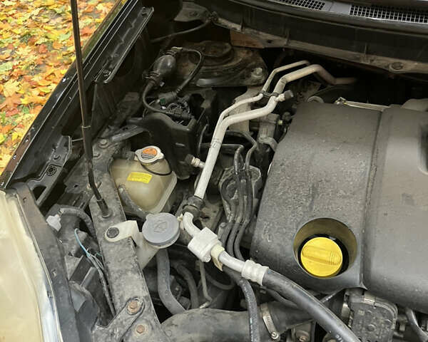 Черный Ниссан ИксТрейл, объемом двигателя 2 л и пробегом 257 тыс. км за 9147 $, фото 19 на Automoto.ua