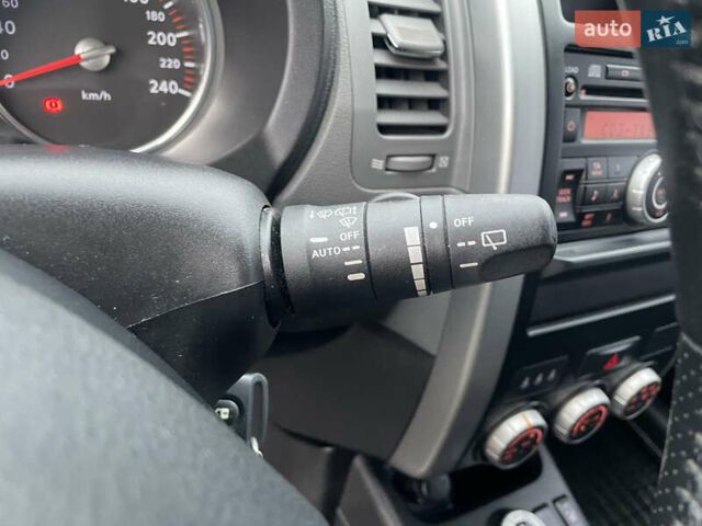 Черный Ниссан ИксТрейл, объемом двигателя 2 л и пробегом 210 тыс. км за 8750 $, фото 32 на Automoto.ua