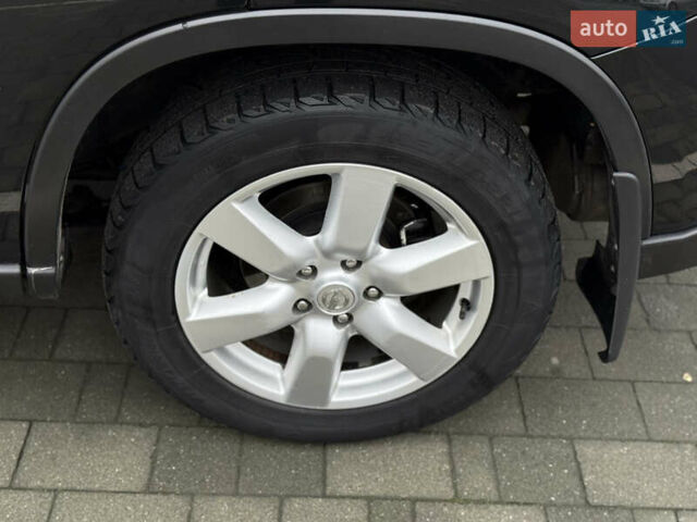 Черный Ниссан ИксТрейл, объемом двигателя 2.49 л и пробегом 197 тыс. км за 8888 $, фото 15 на Automoto.ua