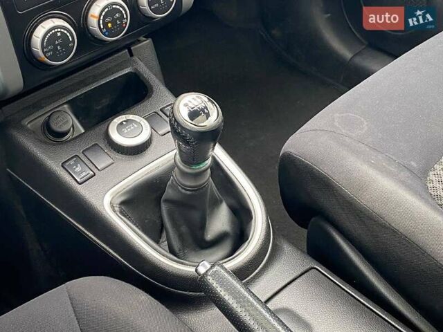 Черный Ниссан ИксТрейл, объемом двигателя 2 л и пробегом 295 тыс. км за 8090 $, фото 22 на Automoto.ua