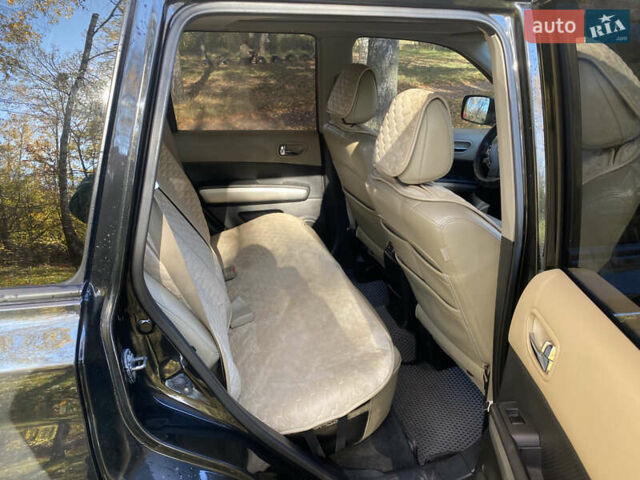 Черный Ниссан ИксТрейл, объемом двигателя 2 л и пробегом 214 тыс. км за 11500 $, фото 10 на Automoto.ua