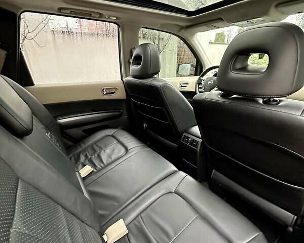 Черный Ниссан ИксТрейл, объемом двигателя 2 л и пробегом 264 тыс. км за 11250 $, фото 38 на Automoto.ua