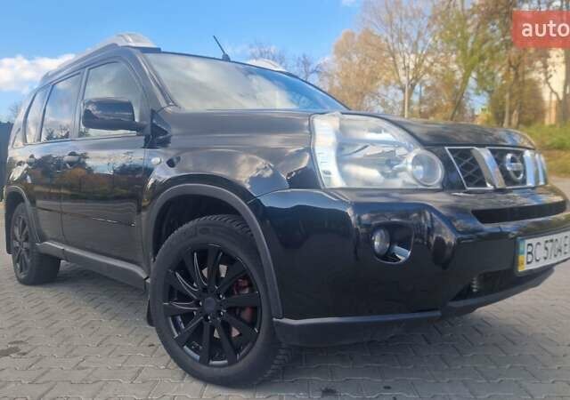 Чорний Ніссан ІксТрейл, об'ємом двигуна 2 л та пробігом 333 тис. км за 7450 $, фото 7 на Automoto.ua