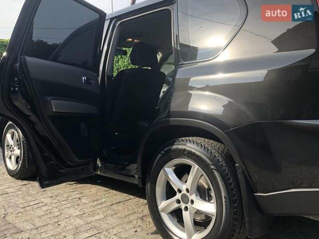 Черный Ниссан ИксТрейл, объемом двигателя 2 л и пробегом 140 тыс. км за 11600 $, фото 33 на Automoto.ua