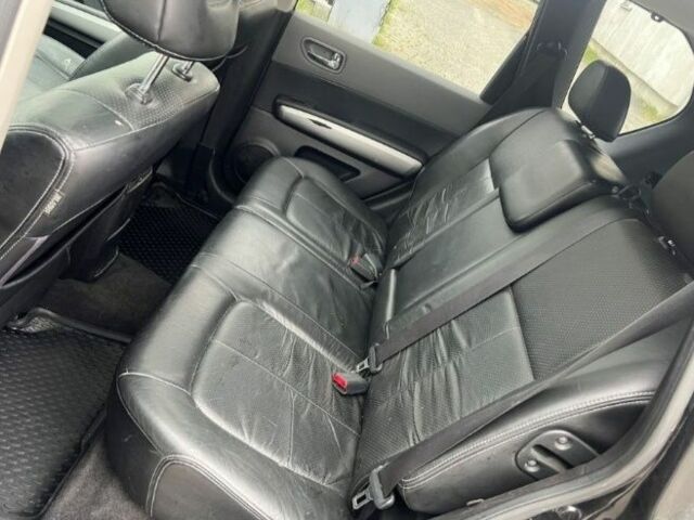 Черный Ниссан ИксТрейл, объемом двигателя 2 л и пробегом 295 тыс. км за 2700 $, фото 6 на Automoto.ua