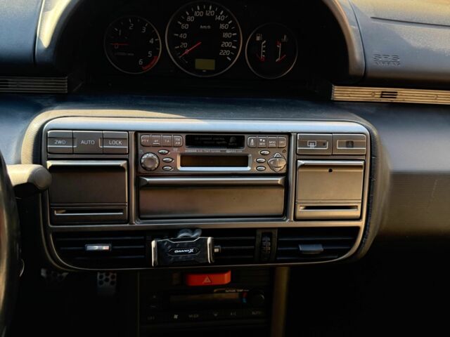 Черный Ниссан ИксТрейл, объемом двигателя 2 л и пробегом 200 тыс. км за 2950 $, фото 8 на Automoto.ua