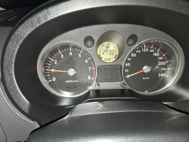 Чорний Ніссан ІксТрейл, об'ємом двигуна 2 л та пробігом 200 тис. км за 10300 $, фото 7 на Automoto.ua