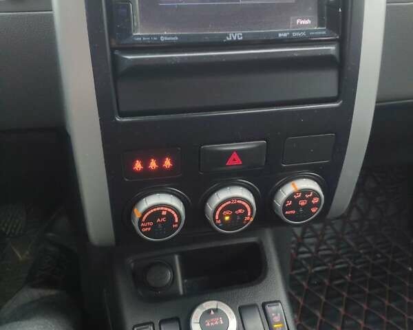Черный Ниссан ИксТрейл, объемом двигателя 2 л и пробегом 250 тыс. км за 9800 $, фото 17 на Automoto.ua