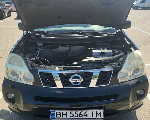 Чорний Ніссан ІксТрейл, об'ємом двигуна 2.49 л та пробігом 240 тис. км за 8700 $, фото 6 на Automoto.ua