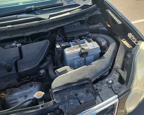 Чорний Ніссан ІксТрейл, об'ємом двигуна 2.49 л та пробігом 240 тис. км за 8700 $, фото 7 на Automoto.ua