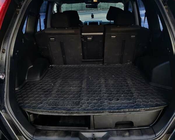 Черный Ниссан ИксТрейл, объемом двигателя 2 л и пробегом 284 тыс. км за 8500 $, фото 6 на Automoto.ua